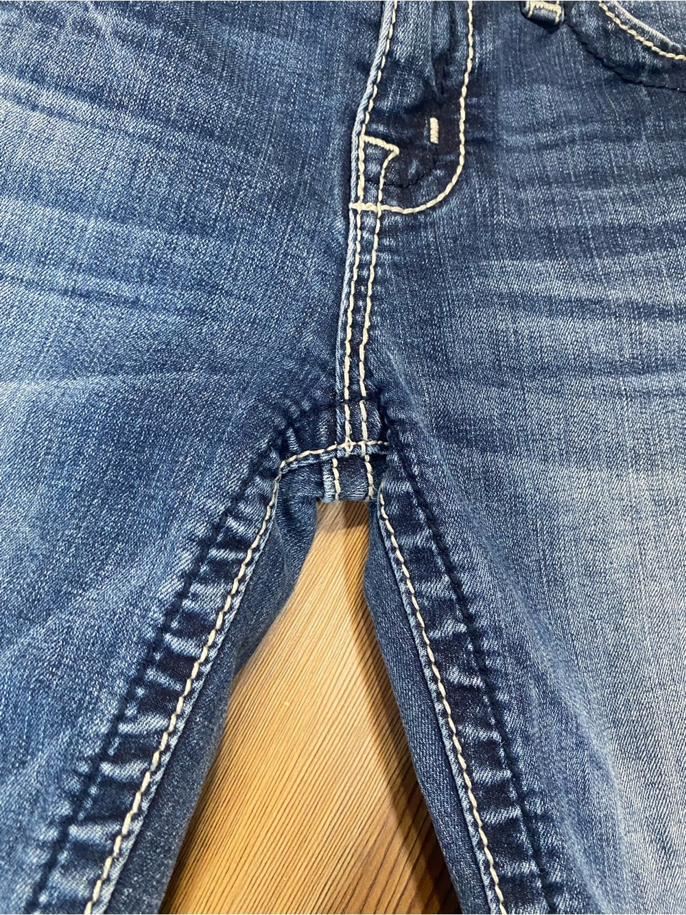 Miss Me Straight Jeans - Picture 10 of 13